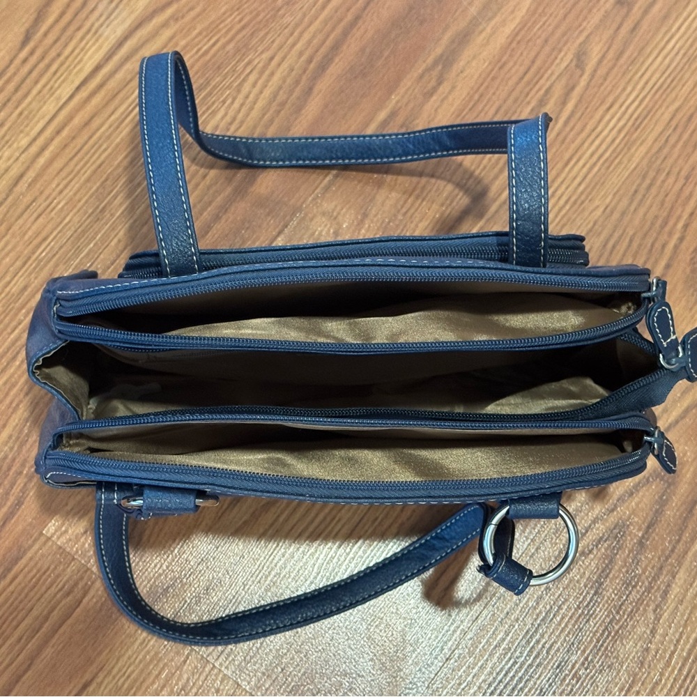Blue Handbag - Picture 3 of 4